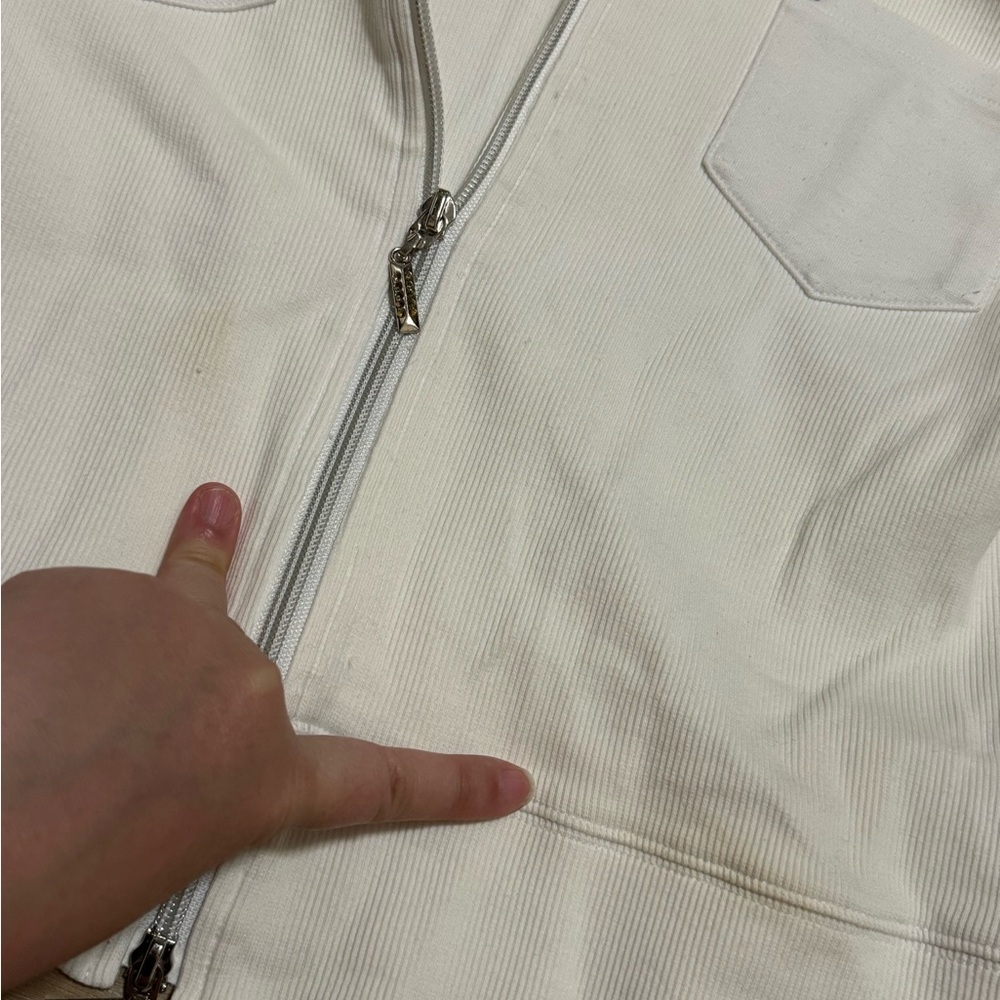White Jacket - Picture 3 of 10